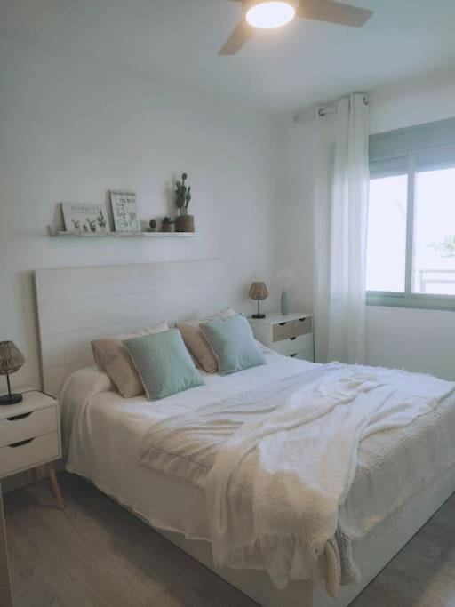 Moderno Apartamento En Oliva Nova Golf & Met Exterior foto